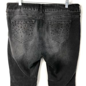 Torrid Women's Jeans size 14 Bootcut Embellished